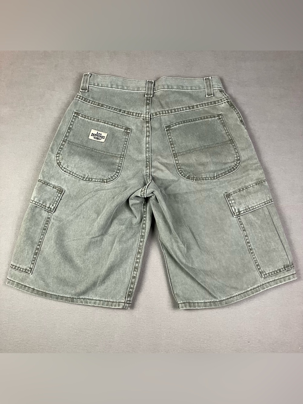 VTG Y2K Lee Dungarees Cargo Shorts Men’s Size 30 Sage Green Side Pockets